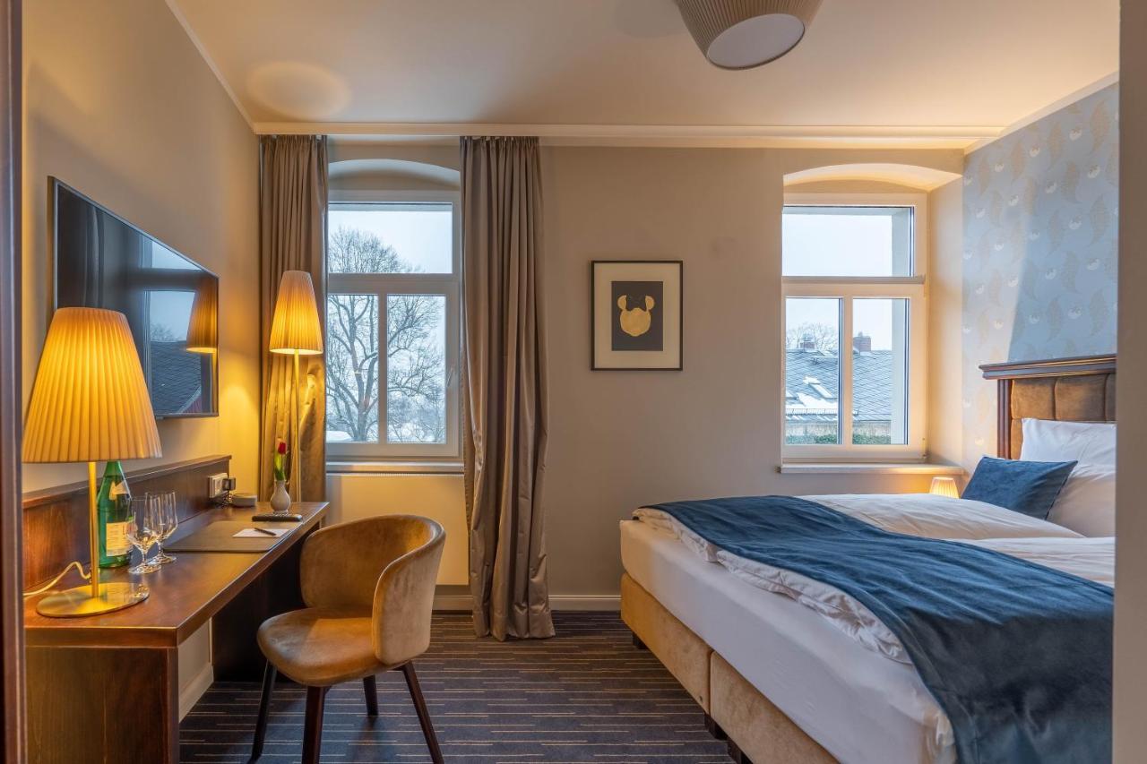 Logis Hotel Quartier 5, Saechsische Schweiz, Mit Restaurant, Cafe & Bar คัวร์ออร์ท กอห์ริช ภายนอก รูปภาพ